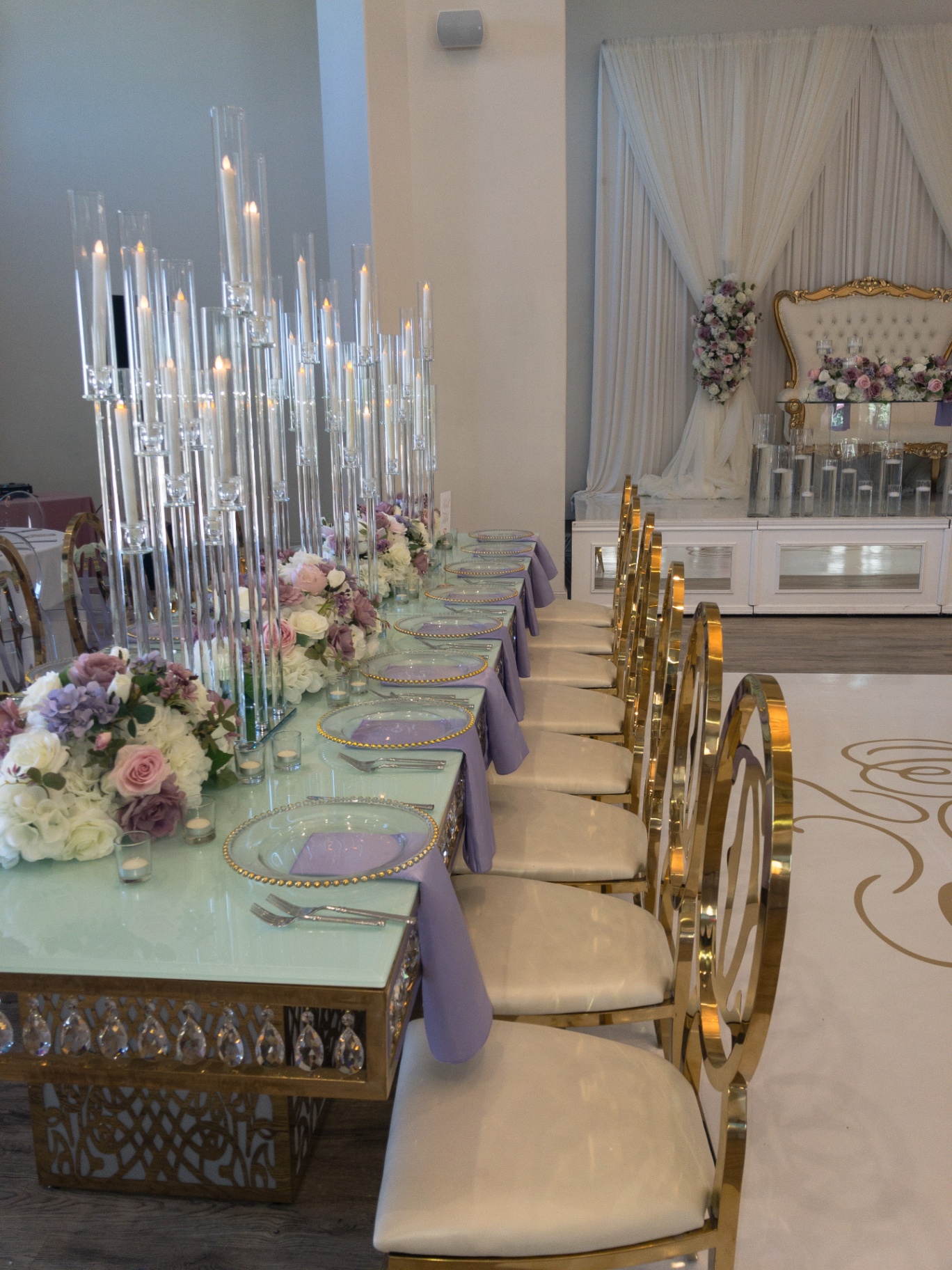 Lavender & Gold Head Table